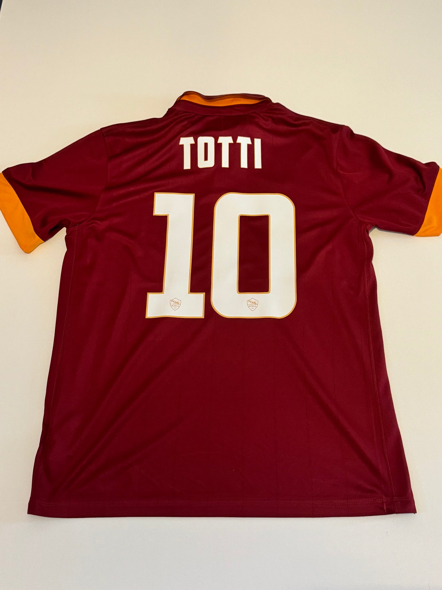 Roma 2014 Home - Large - Totti